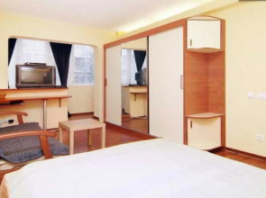 Nek Accommodation