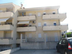 Apartment Spankus