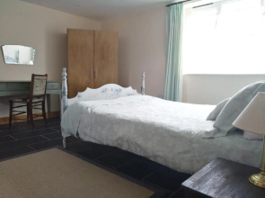 C Farmhouse Accommodation