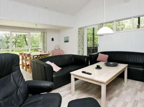 6 Person Holiday Home in Albaek-by Traum