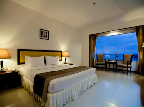 Champasak Grand Hotel