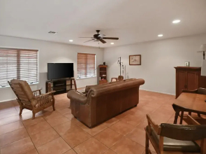 Kermit's Place 3 Bedroom Home