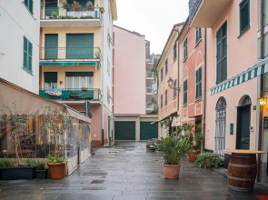 096 - Casa al Borgo Cavi di Lavagna, 150 metri dal mare
