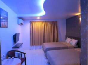 Pangkor Lot 10 Studio