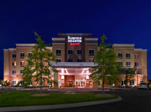 Fairfield Inn & Suites by Marriott Louisville East
