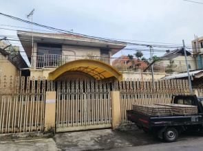 OYO 93863 Dv Homestay Syariah Genteng