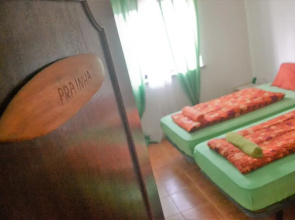 Surf House Peniche