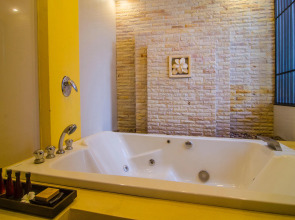 Kirikayan Luxury Pool Villas & Spa Samui