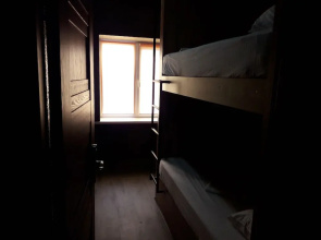 Sofa Hostel