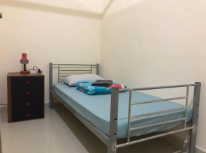 Backpackers Place- 10 minutes walk from Central Bus Terminal