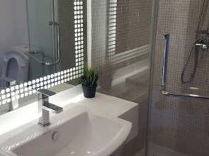 Serenity Condo Wongamat by Patsamon