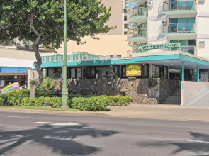 Waikiki Circle Hotel