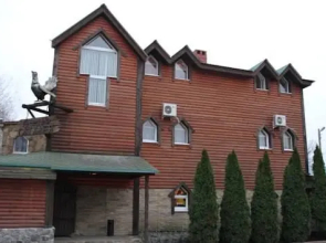 Gnezdo Gluharya Hotel