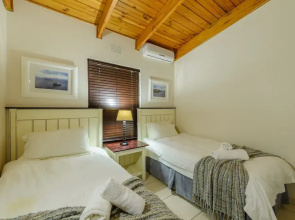 San Lameer Villa Rentals 3117