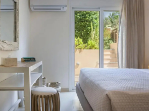 Eucalyptus Apartments Corali