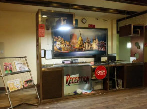 OYO Rooms Godowlia Shivala Road