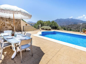 Stunning Golf Villa With Pool and Stunning Views