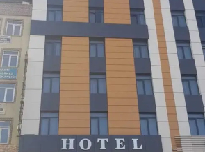 Alp Otel