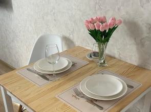 Апартаменты на улице Маршала Жукова 18