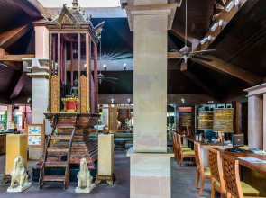 Seaview Patong Hotel