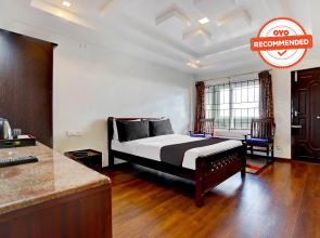 Collection O 42944 Garg Trade Centre Sector 11