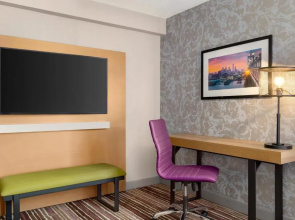 Holiday Inn Philadelphia Arpt-Stadium Area