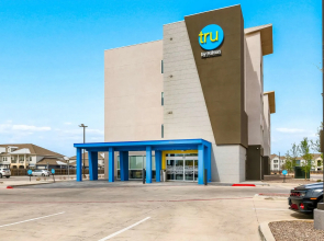 Tru By Hilton Midland