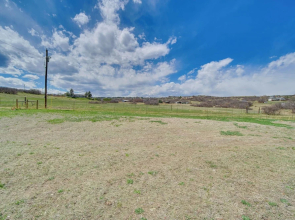 2 Mi to Dtwn Castle Rock: Home w/ Furnished Patio