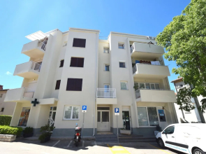 Apartment Jela