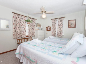 Beachwalk House - Three Bedroom Home