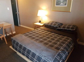 Stoco Lake Lodge