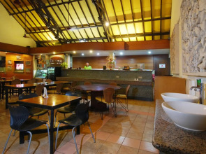 Yulia Beach Inn Kuta