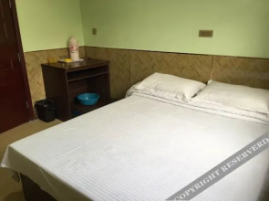 Jiahe Guest House (Tangshan Railway Station)