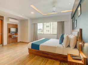 Hotel Palm Beach Pride