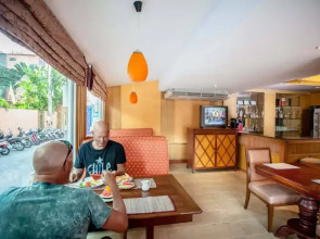 Eastiny Bella Vista Hotel & Residence