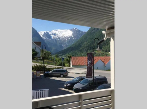 Balestrand Fjordapartments Holmen 19A