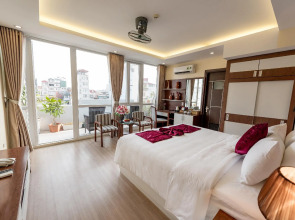 Golden Legend Diamond Hotel	