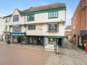 3 Bedroom City Centre Apartment
