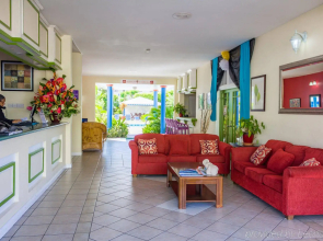 Bay Gardens Inn