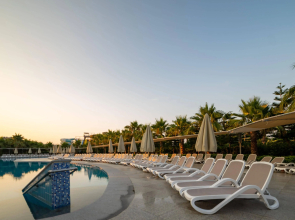 Sunmelia Beach Resort Hotel & Spa