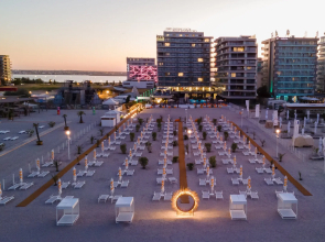 Crowne Plaza Constanta Mamaia Beach by IHG
