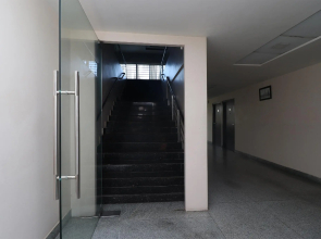 OYO 29382 Golden Laurel Inn
