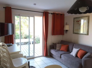 Maison Grospierres, 2 pièces, 6 personnes - FR-1-382-86