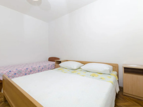 Apartments Caric