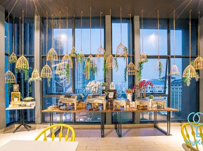 Expressionz Professional Suites by MyKey