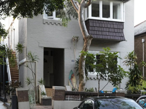 Bondi Retro Designer