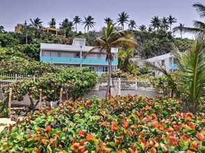 Tropical Caribbean Bungalow w/ Ocean Views & Pool