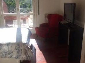 Apartamento con Jardín