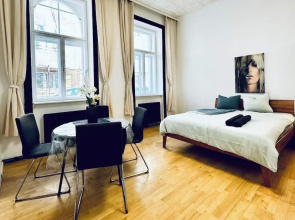 Cozy 2 Room Stay for 5 Near Stadthalle