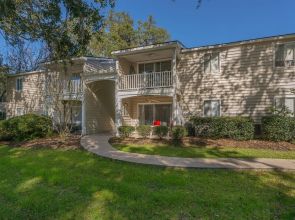 Ocean Walk Three Bedrooms by Hodnett Cooper